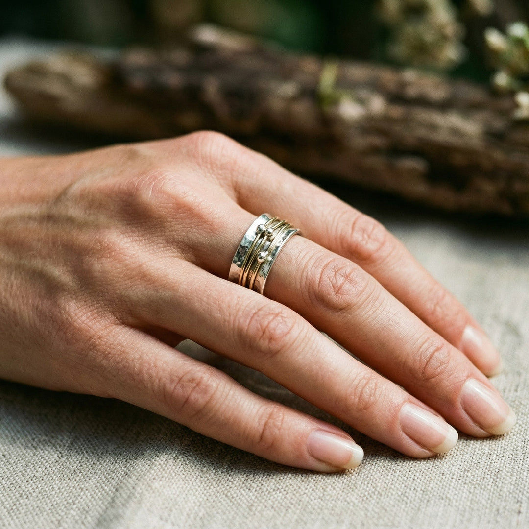 Vintage Prsten se Zlatými a Stříbrnými Vrstvami